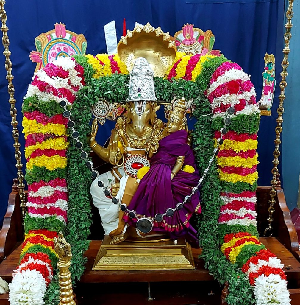 Sri Brahmatantra Swatantra Parakala Swami Mutt, Bengaluru ...